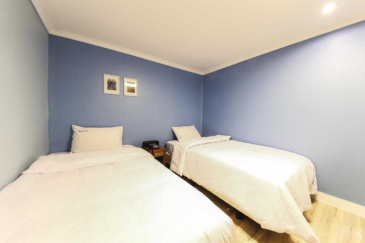 Hotel Goguma Shinchon Seoul Exterior foto