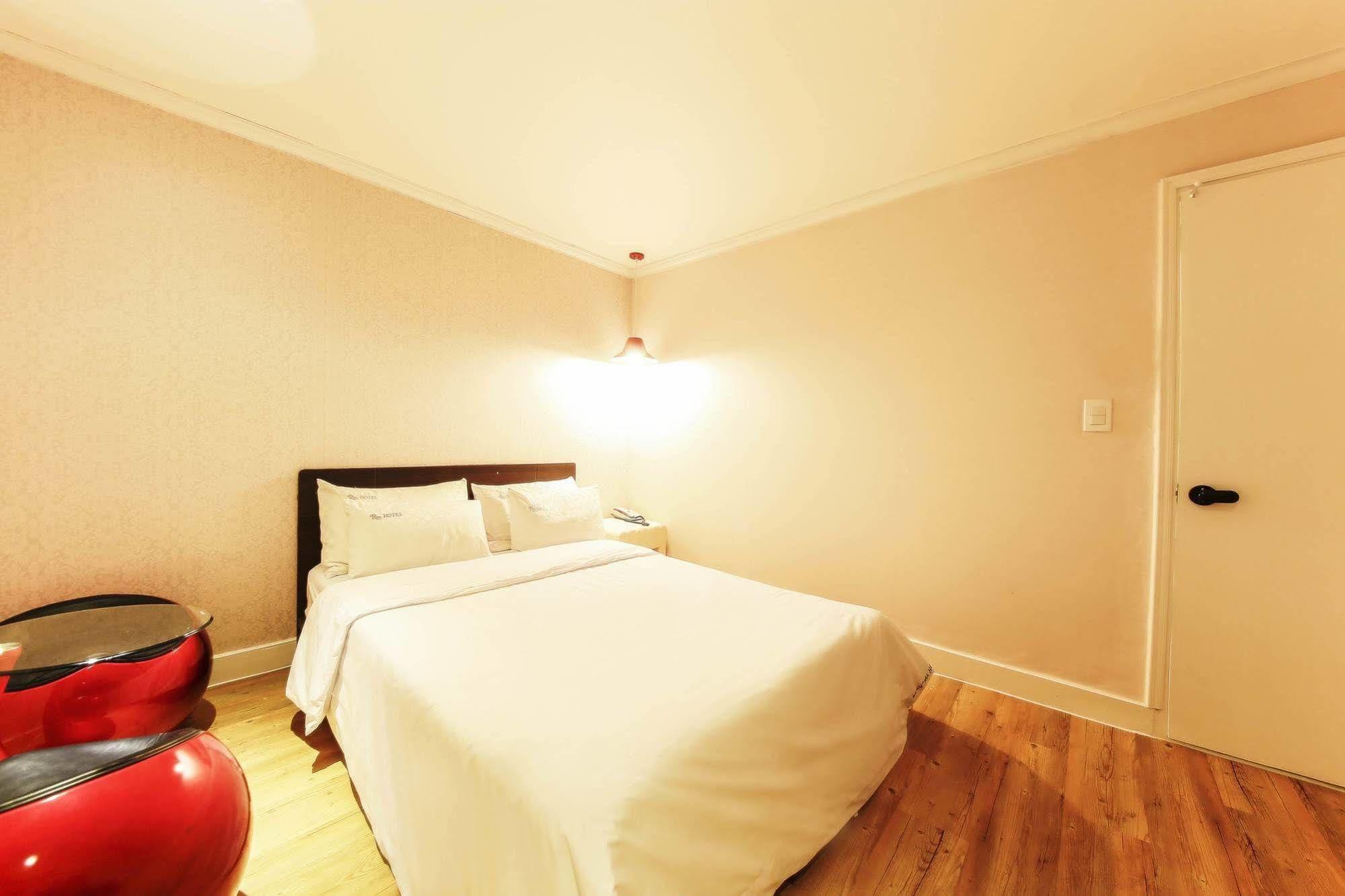 Hotel Goguma Shinchon Seoul Exterior foto